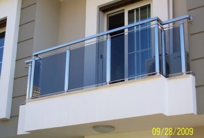 Krom merdiven ve balkon
